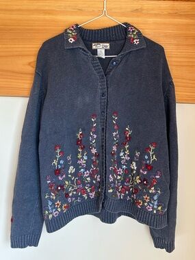 Heirloom Collectibles Floral Embroidered Cardigan